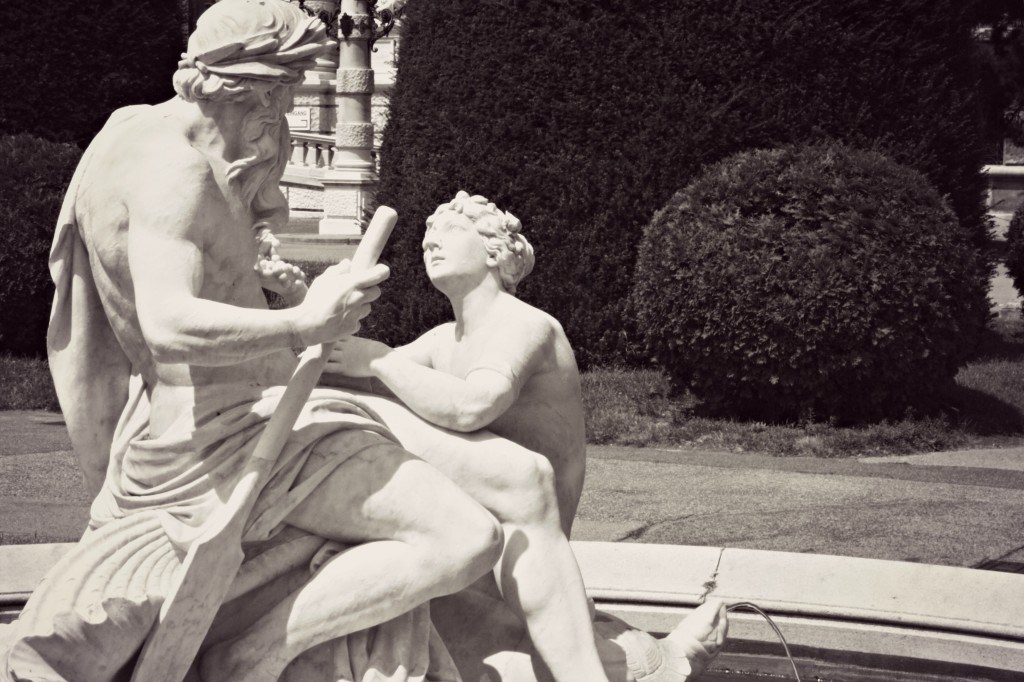 Pondstatue