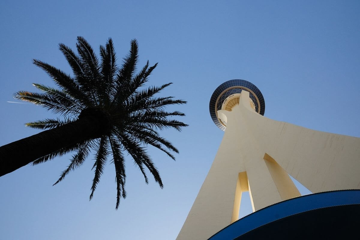 roller coaster at stratosphere	