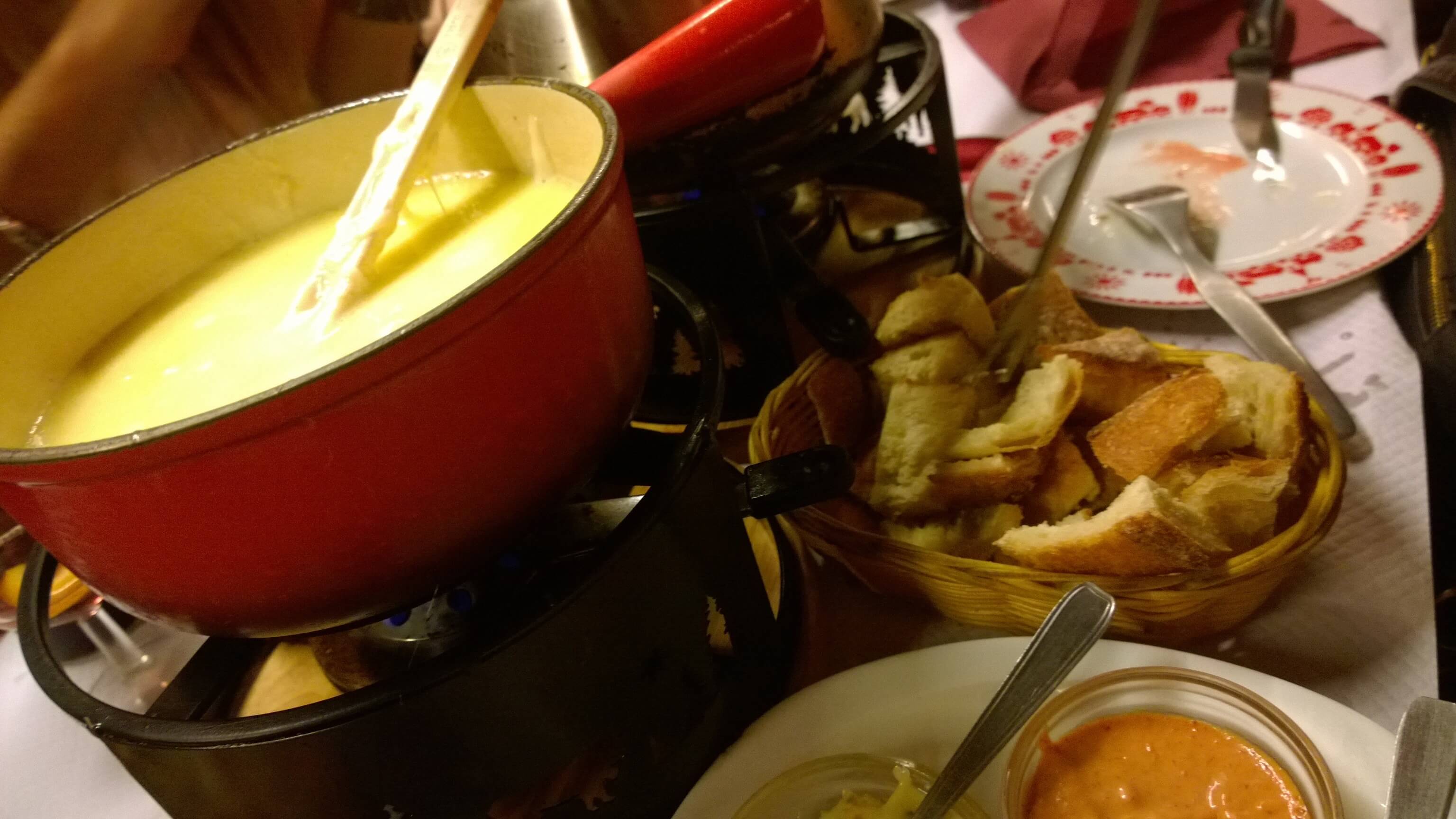 Les Refuge des Fondus Cheese Lovers Come on Down!