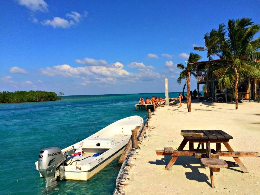 things to know about Caye Caulker