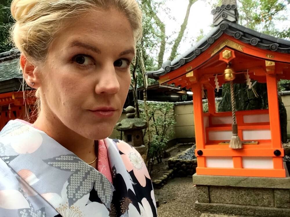 pukeutui geishaksi Kiotossa