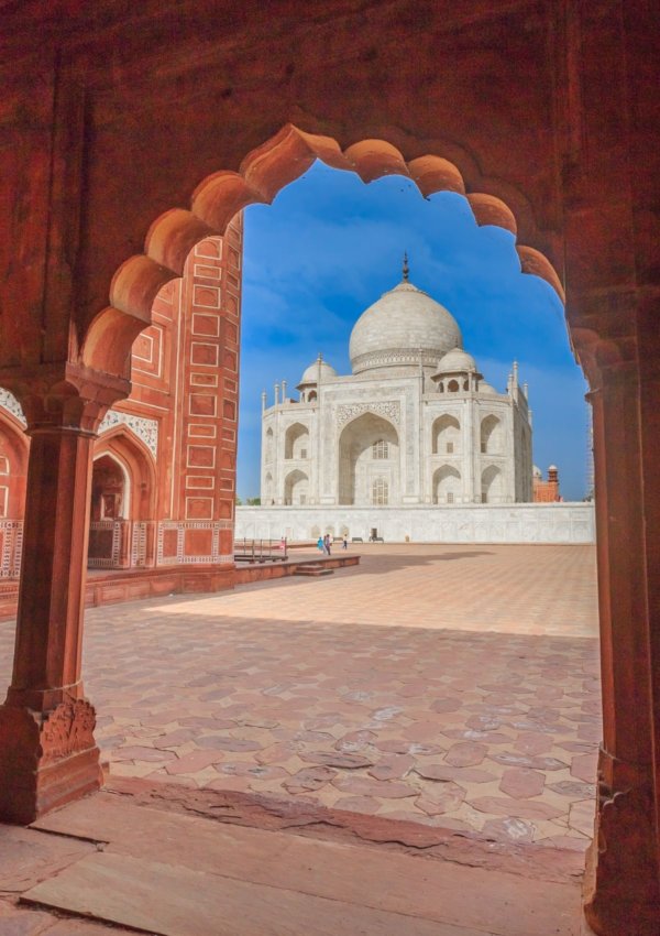 The Brutal True Taj Mahal Story, in 3 Minutes (+10 Great Facts)