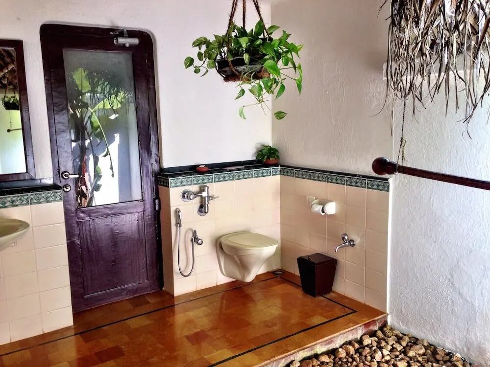 Bathroom in Marari Beach Resort