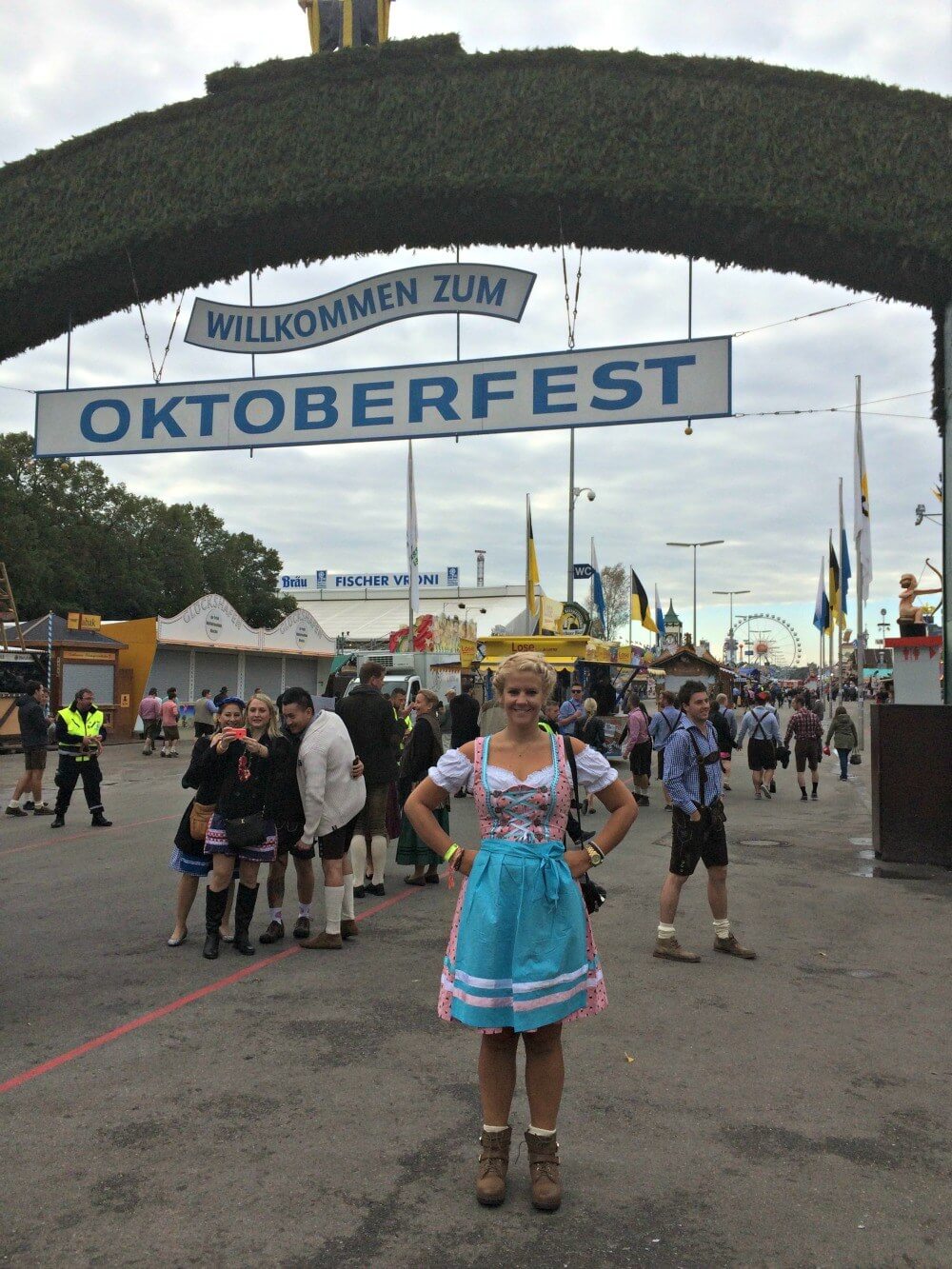 How much does Oktoberfest cost? 