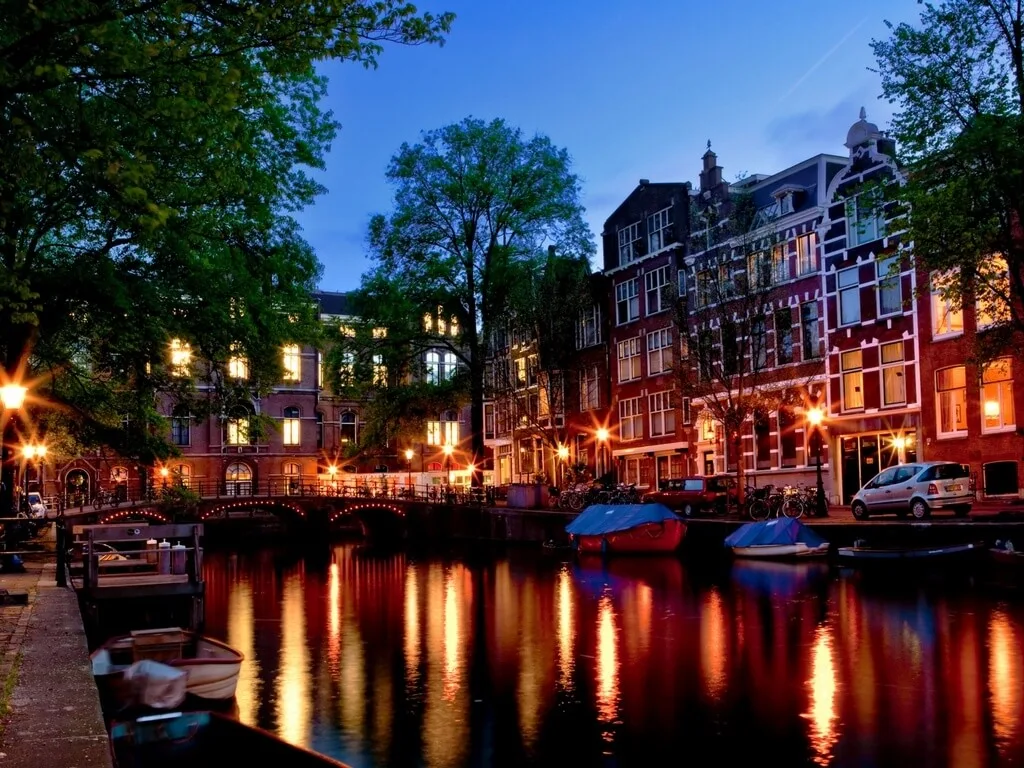 Fun things to do at night in Amsterdam