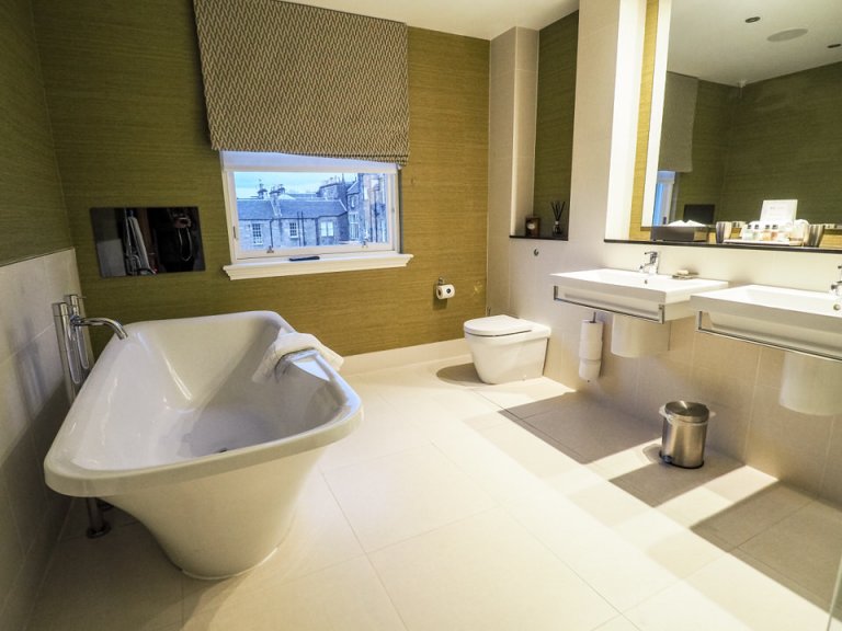 Edinburgh in 2 Days Your Ultimate Guide