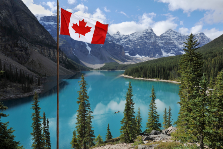 10 Incredible Bucket List Canada Things to Do