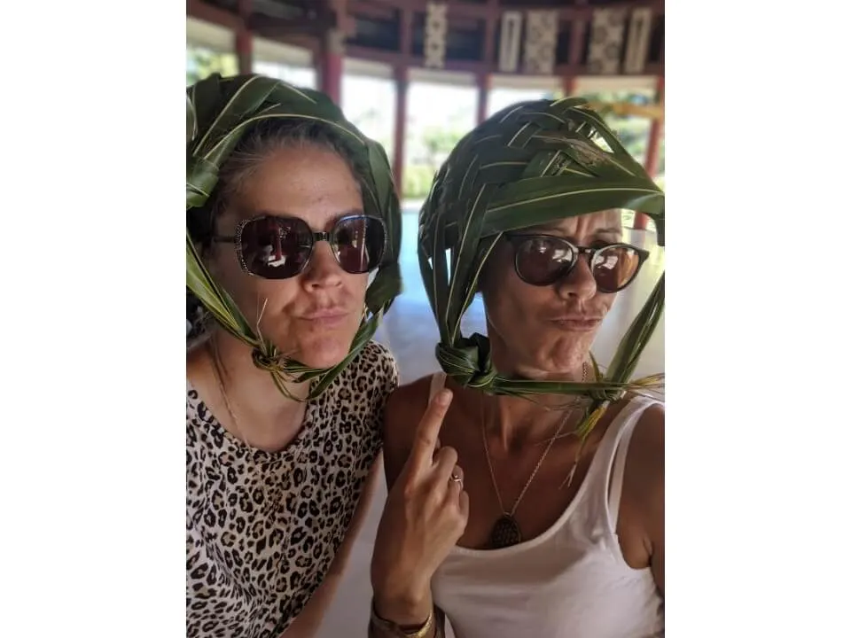 hats as souvenirs