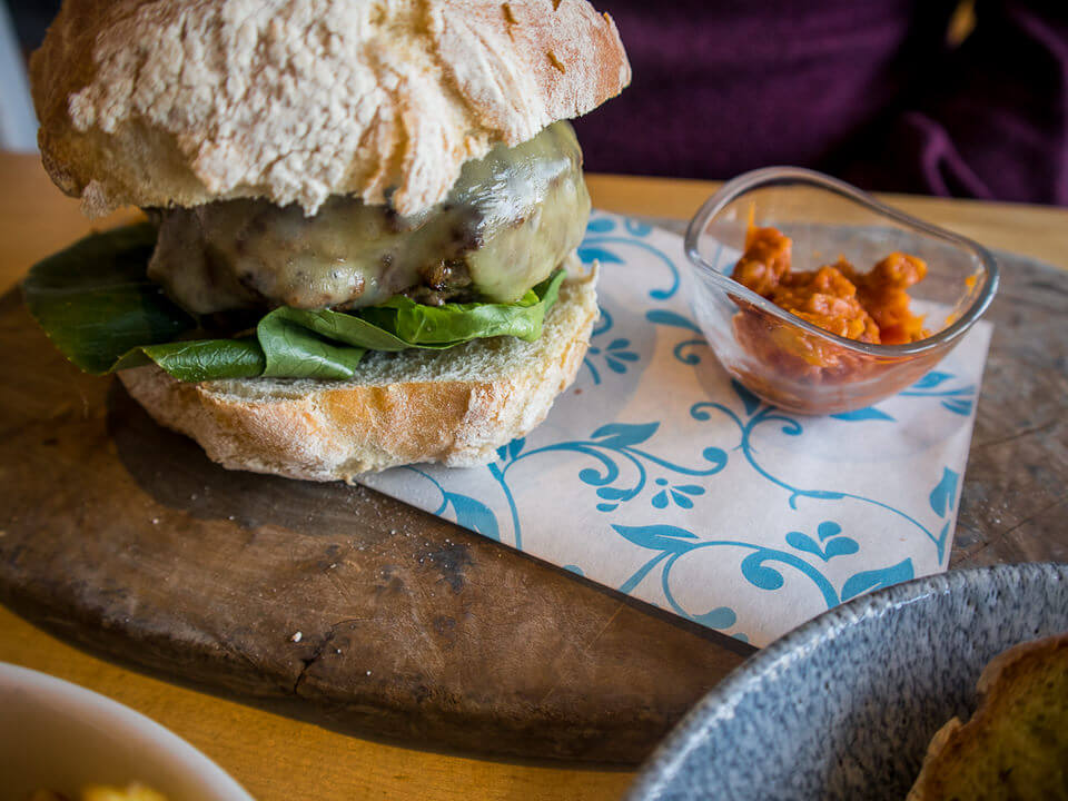 burger at the three buoys