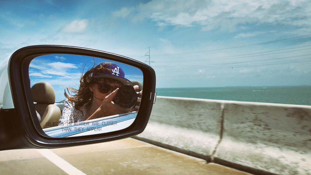 Mirror of the car trip