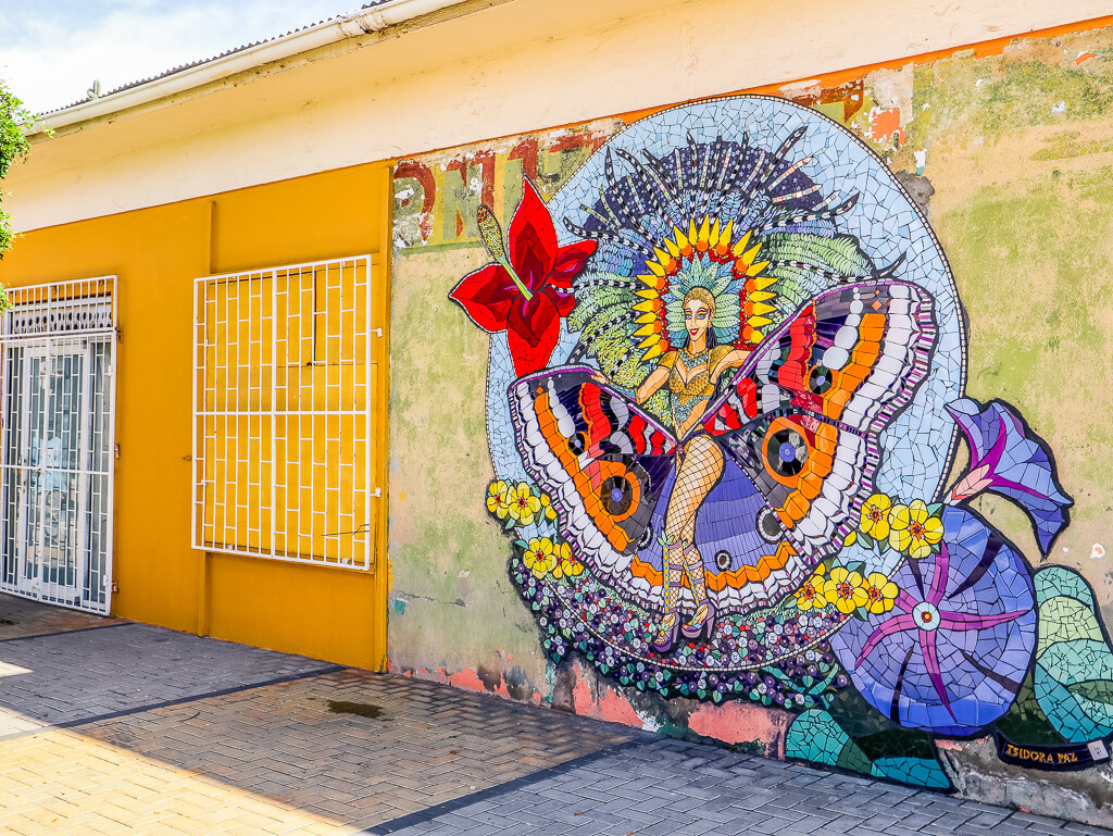 Aruban street art is colourful and vibrant
