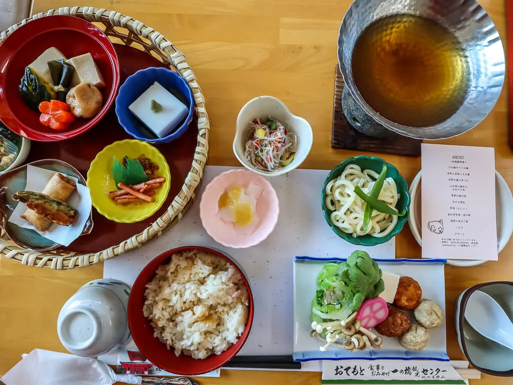 Ichinobashi Tourist Center lunch