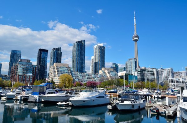 toronto in spring