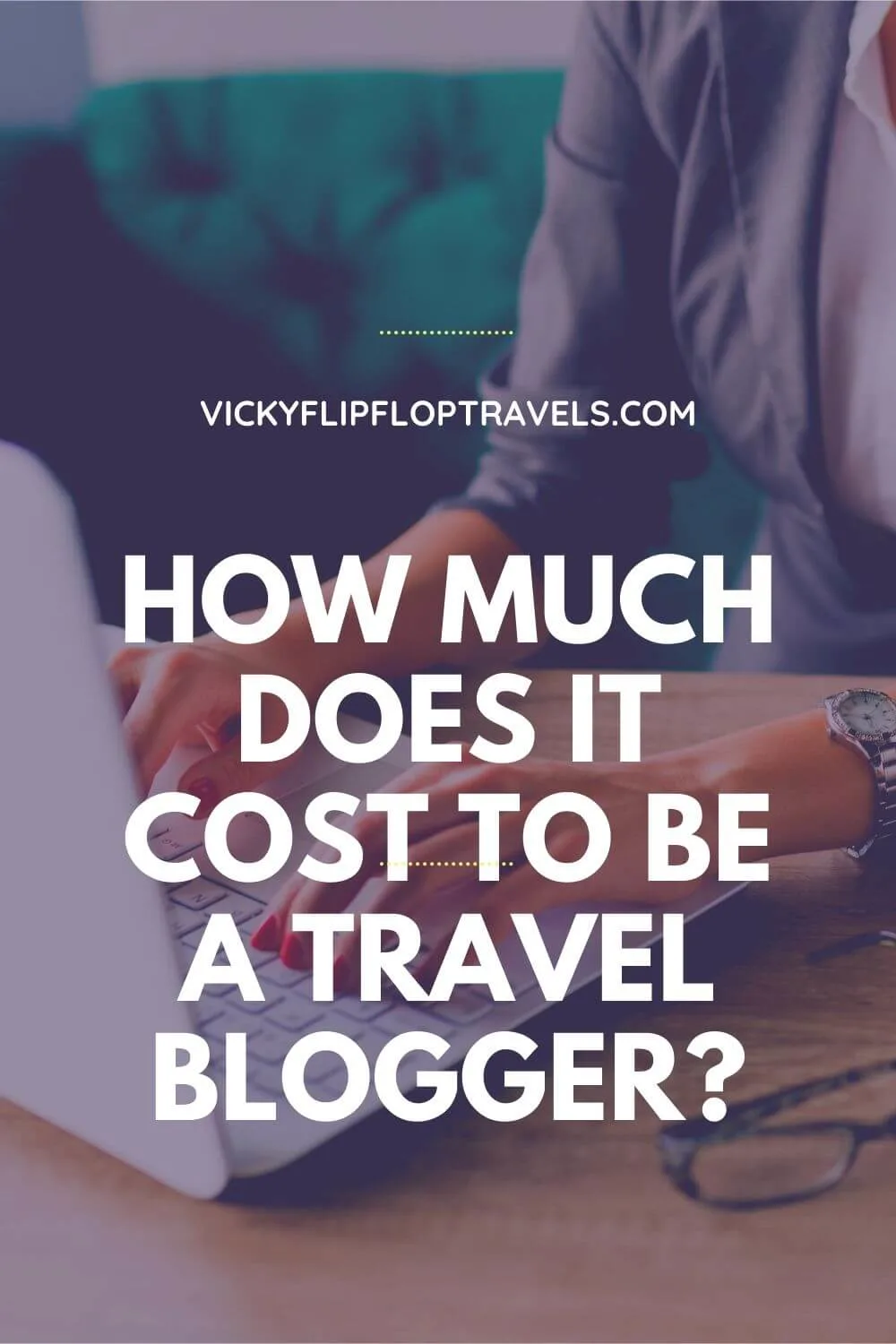 travel blogger costs