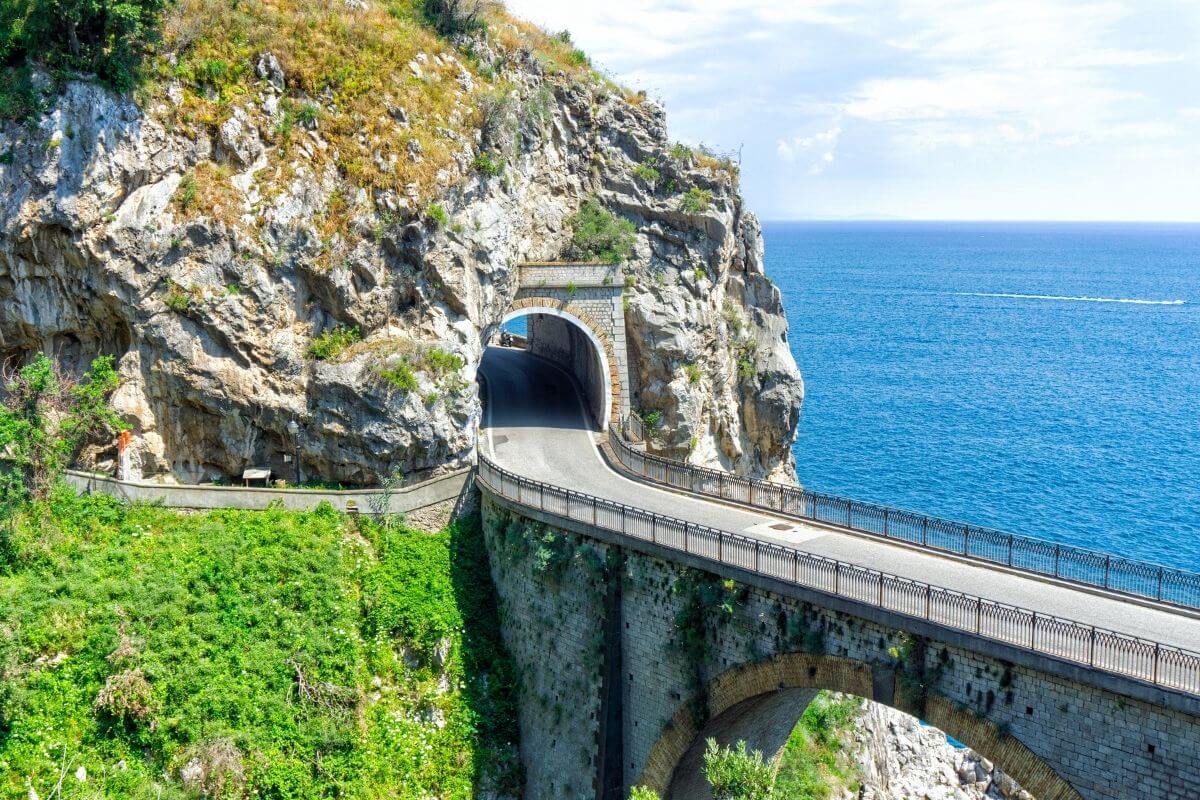 10 Awesome Stops on an Italy Road Trip You Need to Do
