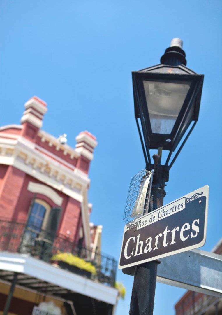 18 Best Souvenirs from New Orleans to Remember Your Trip