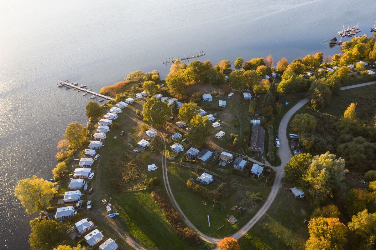 camp in france