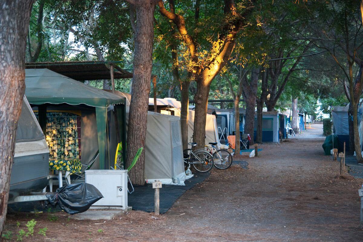 where to camp south of france