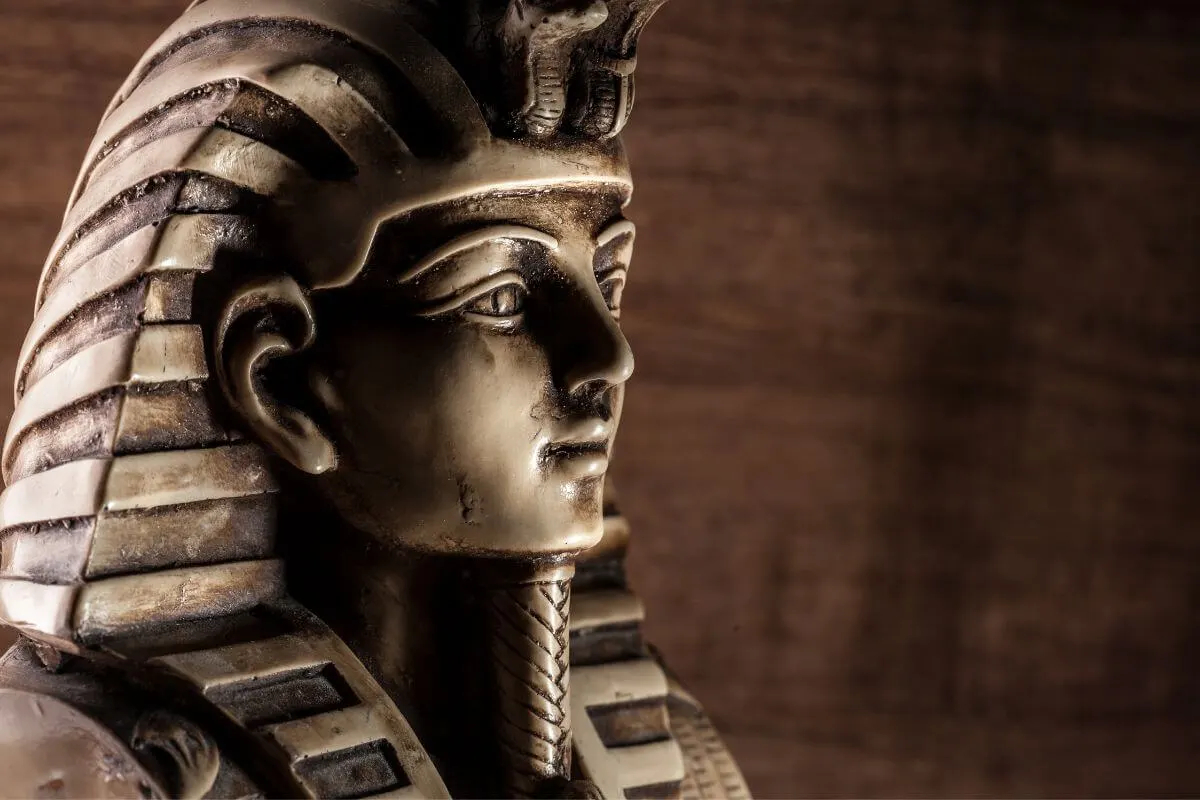 pharaoh mask souvenirs from Egypt
