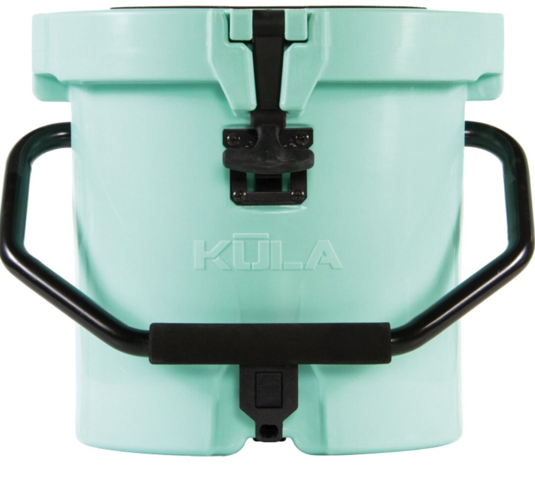 8 Best Cool Boxes for Festivals and Camping