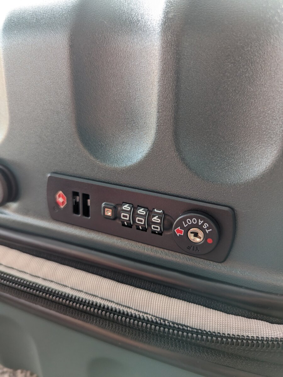 Antler Luggage Review The Clifton Set of 3 in Sycamore