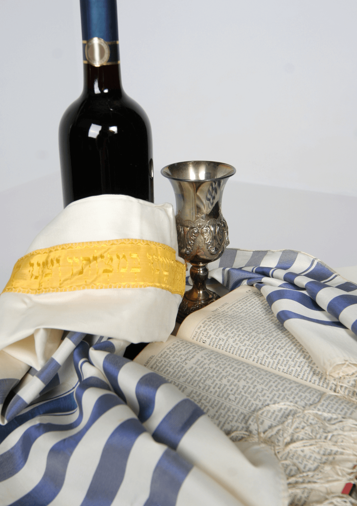 Judaica historical Jewish items are typical and the best souvenirs to buy in Israel