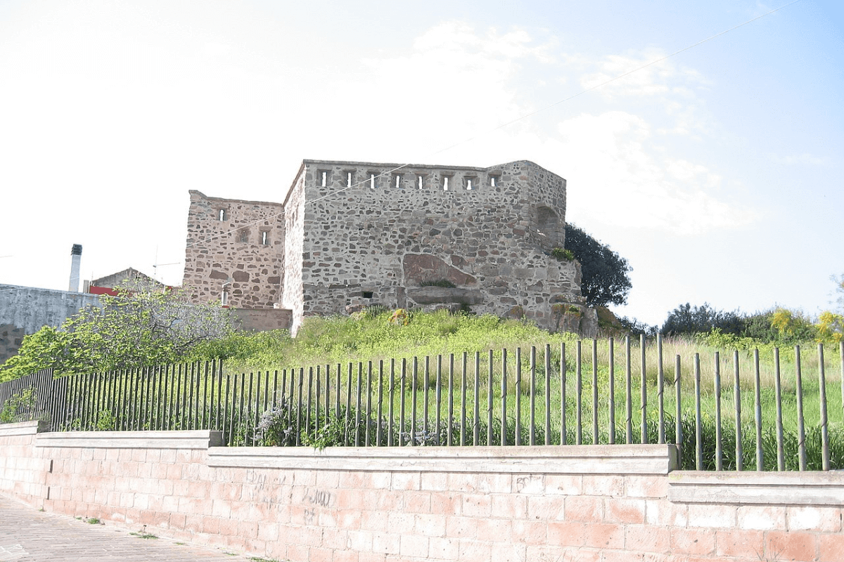 O Forte Su Pisu perto da Sardenha