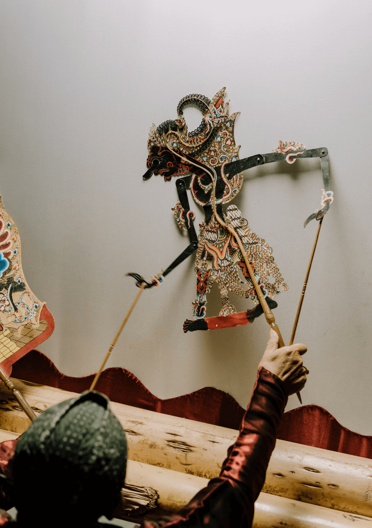 Wayang puppets are the best souvenirs from Indonesia for kids