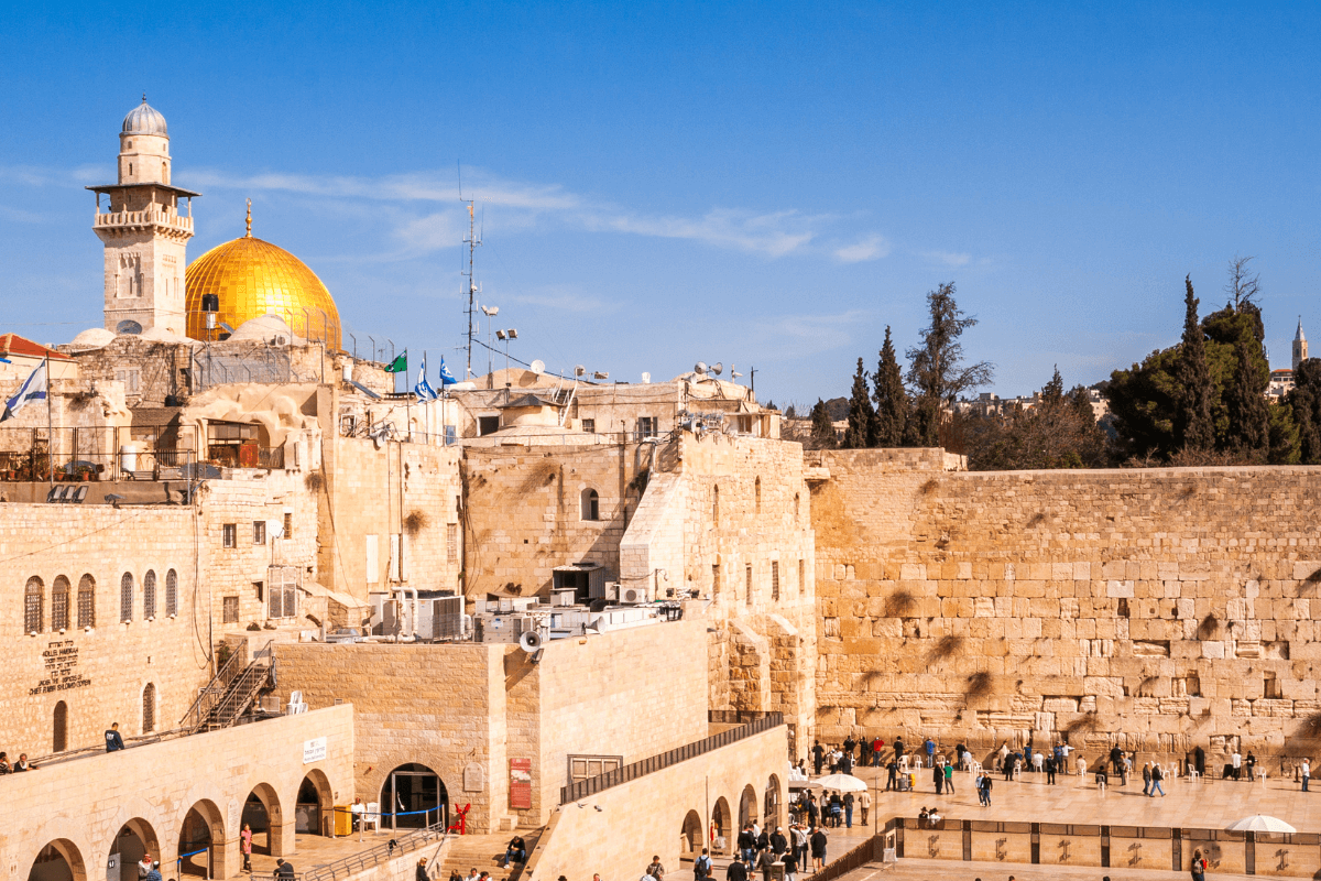 11 Best Souvenirs from Israel to Remember Your Trip By