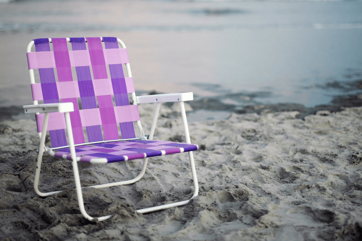 use beach chairs on your family day at the beach for comfort