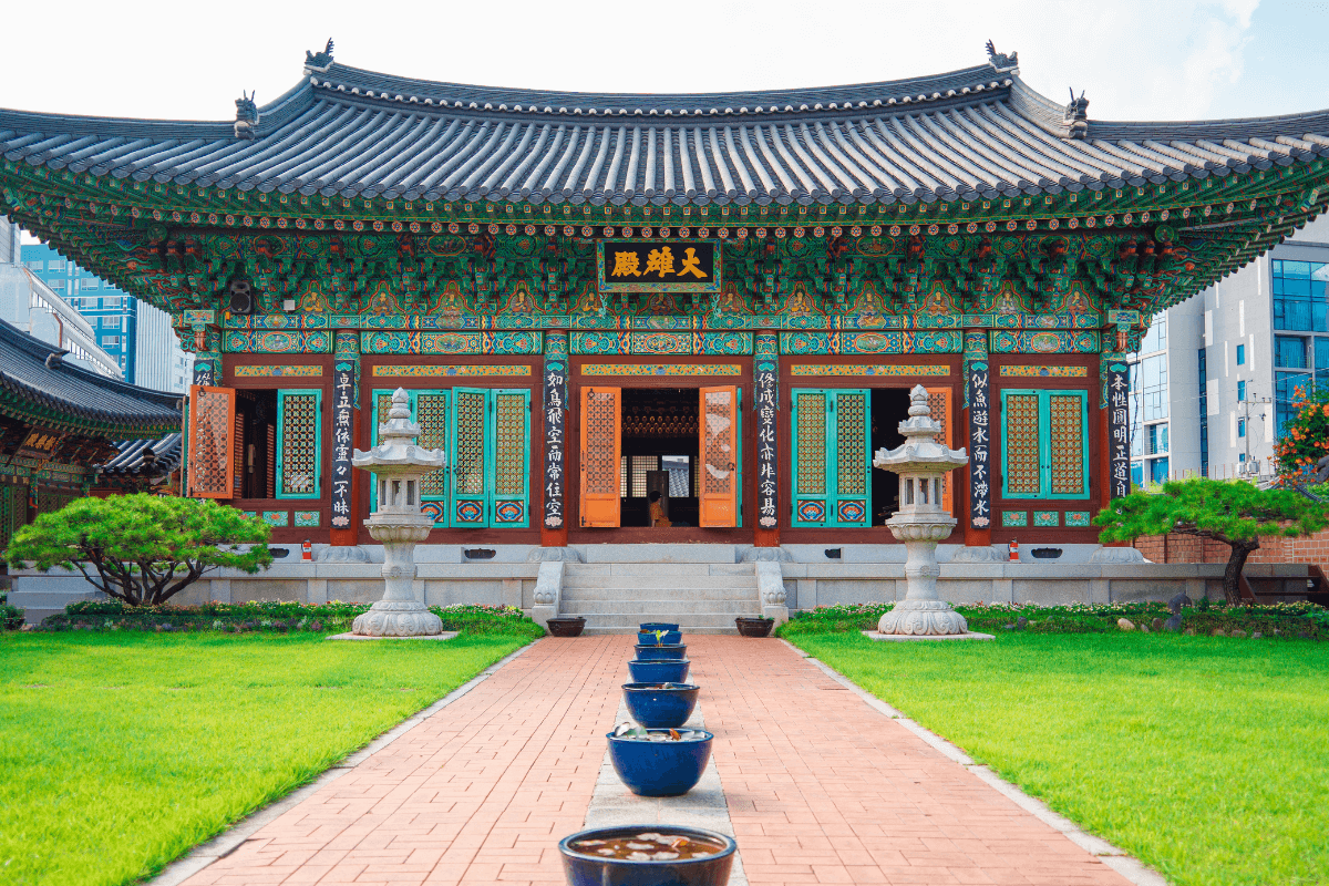 Jogyesa Temple is a great place to visit in Seoul