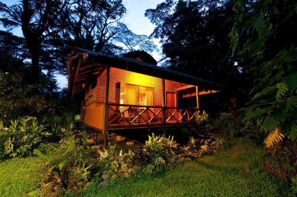family-friendly hotels in Papua New Guinea