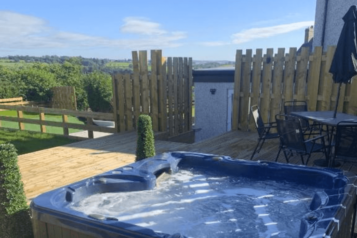 Lake district lodges with hot tubs with views