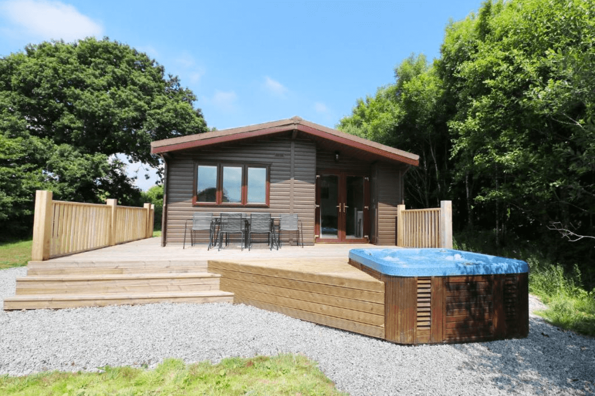Cornwall Lodges with hot tubs in Falmouth