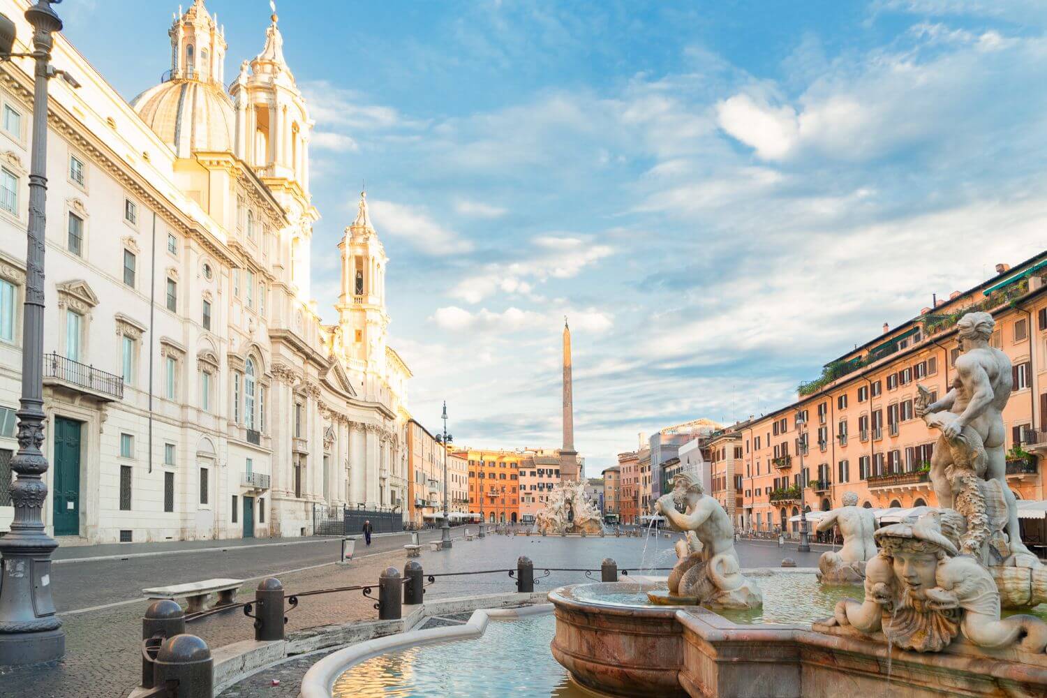 Savouring Italian Piazzas: A Taste of Authenticity and Charm