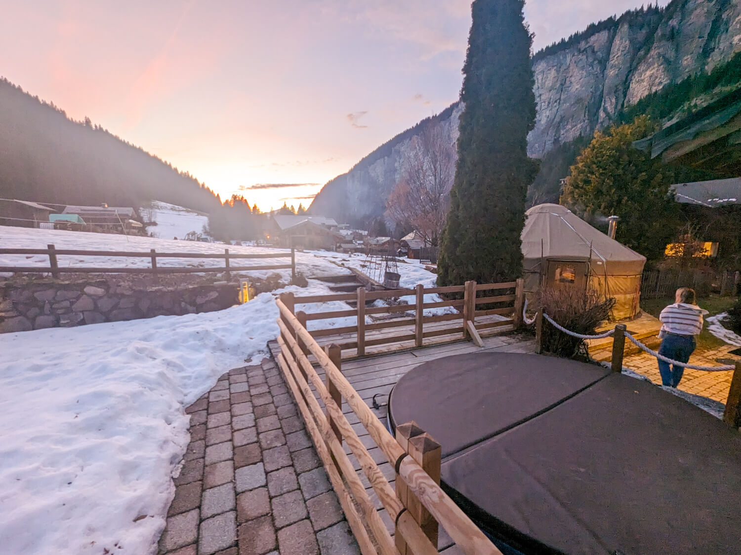 Chilly Powder: The Ultimate Alpine Retreat in Morzine for Friends, Families… Anyone!