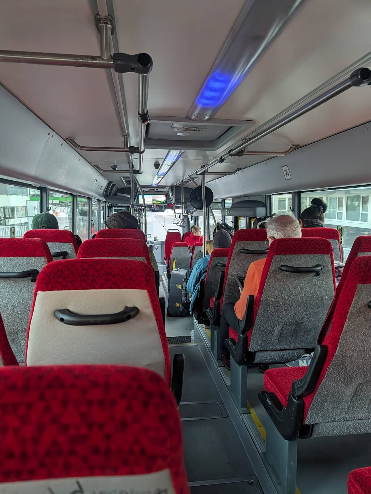 Coach to get to Aqua Dome