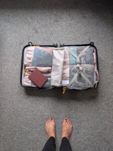 Neat packing with packing cubes