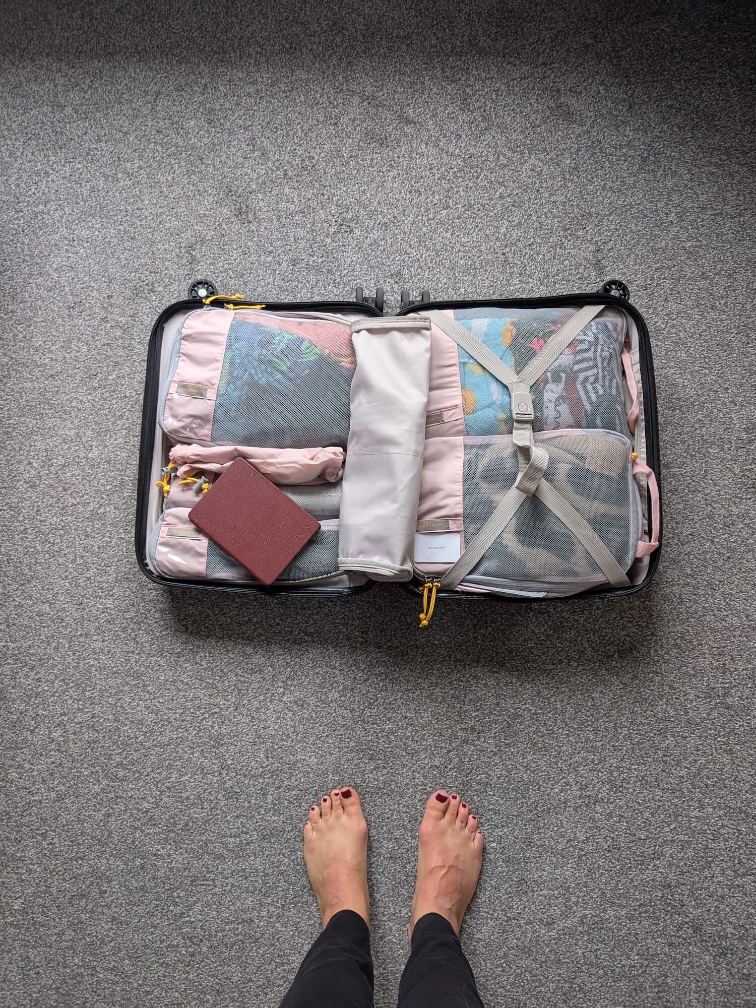 Neat packing with packing cubes